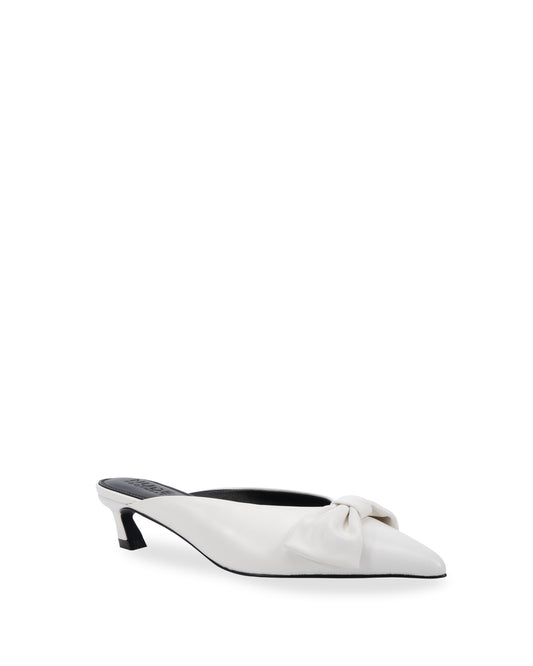 Bettybow White