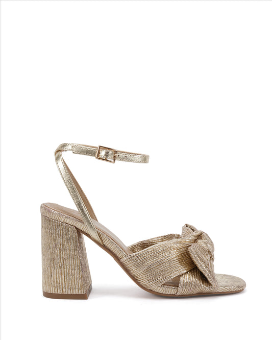 Lola Gold